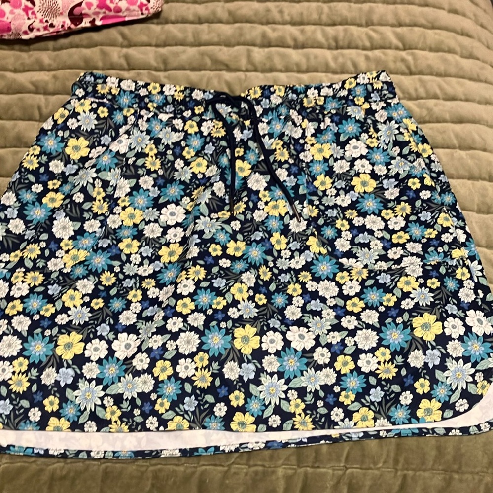Floral Print Skort . St. John’s bay brand MTall